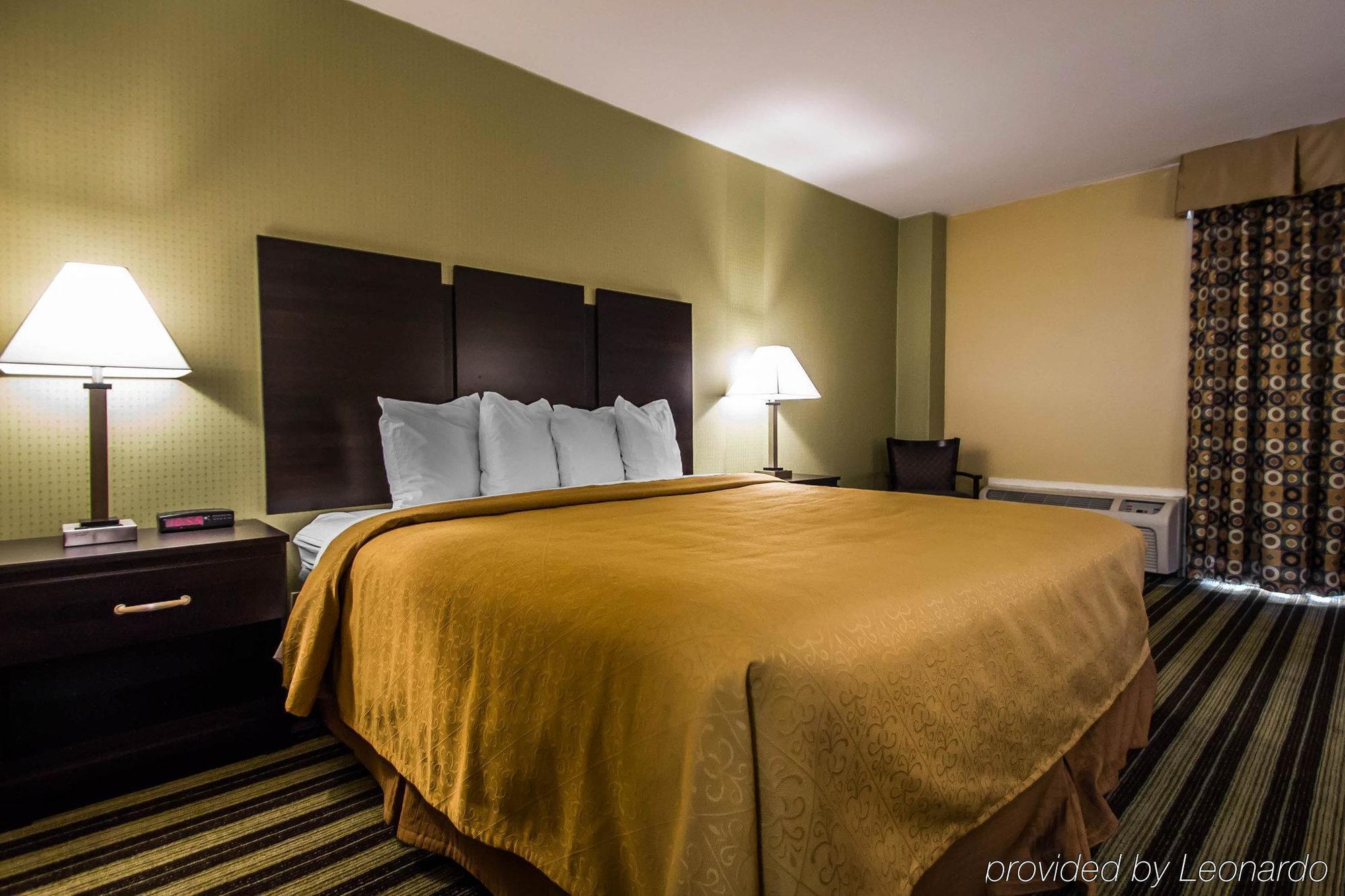 Quality Inn East Haven - New Haven Eksteriør bilde
