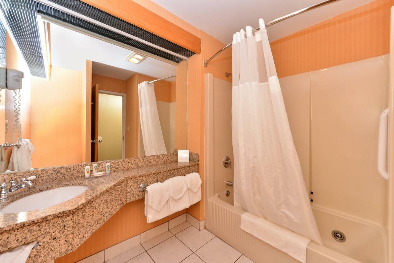Quality Inn East Haven - New Haven Eksteriør bilde